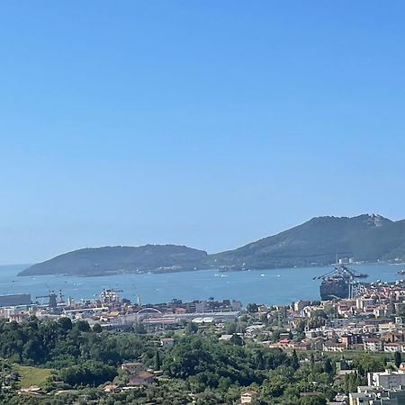 Annali Casa Vacanze - Shabby Style Nella Natura La Spezia Bagian luar foto