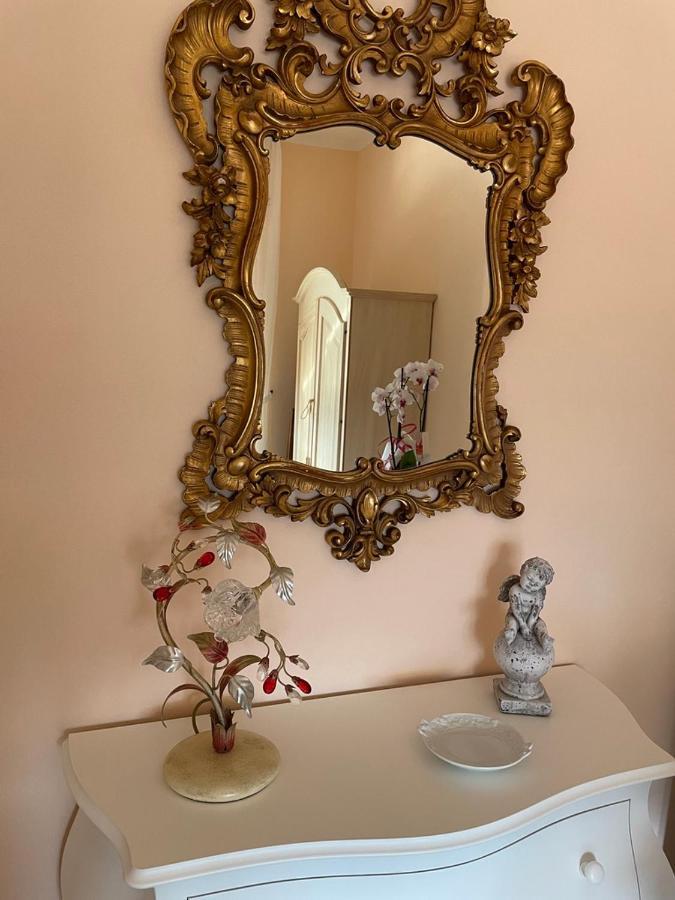 Annali Casa Vacanze - Shabby Style Nella Natura La Spezia Bagian luar foto