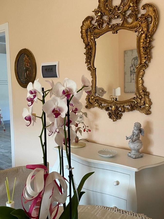 Annali Casa Vacanze - Shabby Style Nella Natura La Spezia Bagian luar foto