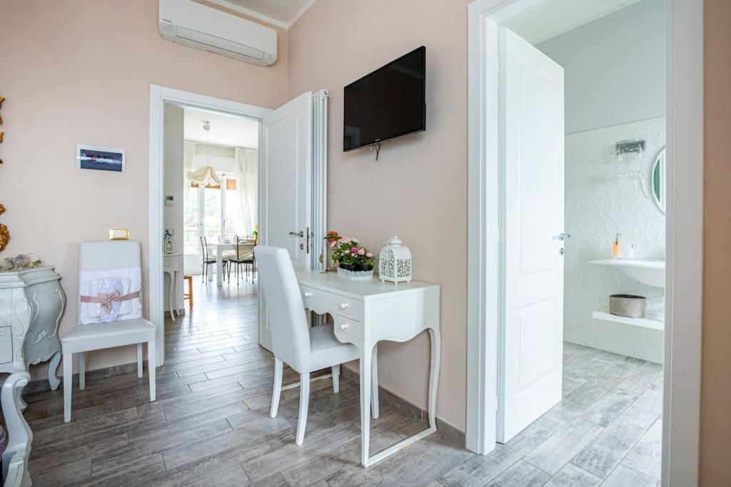 Annali Casa Vacanze - Shabby Style Nella Natura La Spezia Bagian luar foto