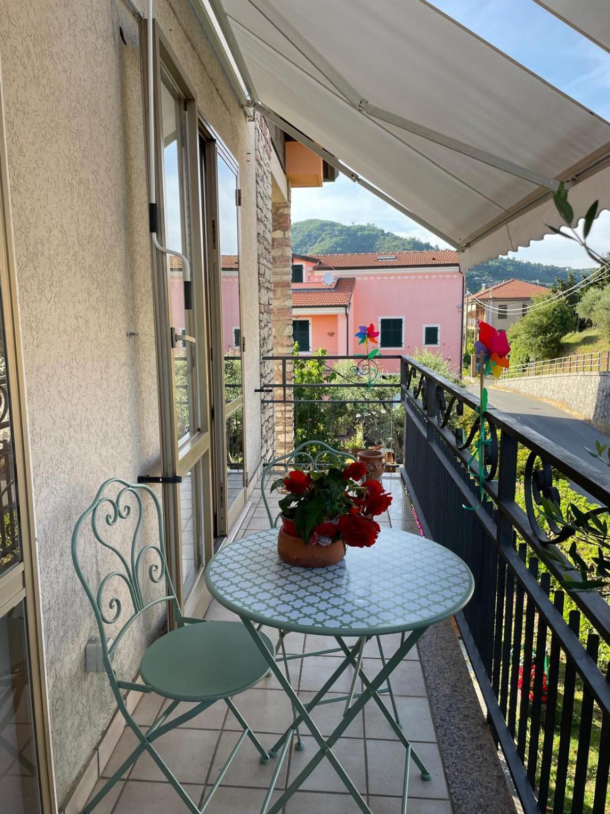 Annali Casa Vacanze - Shabby Style Nella Natura La Spezia Bagian luar foto